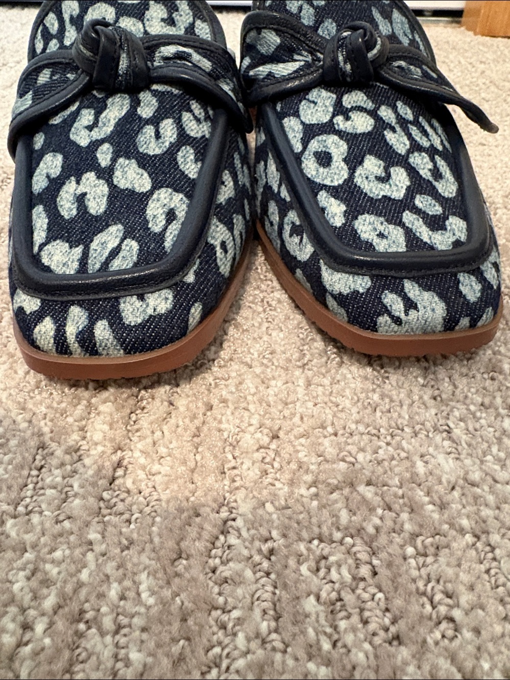NYDJ Black and Gray Leopard-Print Bow Mules NWT 🙌 - Picture 6 of 10